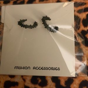 Ladies earrings